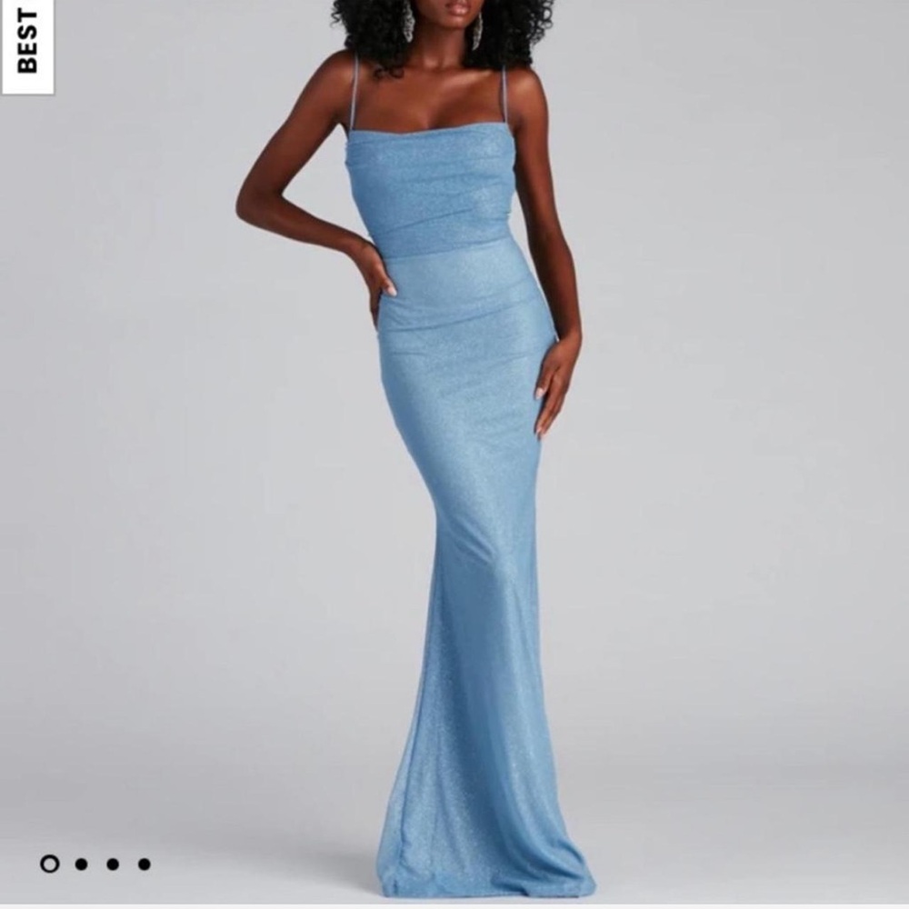 Elegant Blue Evening Gown